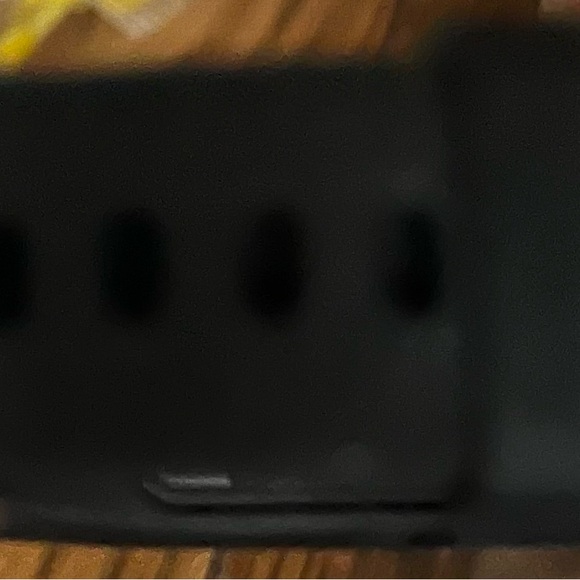 Garmin 4.0’vivo fit - Picture 2 of 5